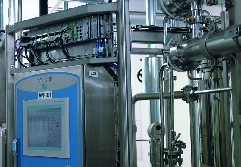 Funktionsintegration par excellence: CPX-Systeme ermöglichen Control for Motion, Safety oder Diagnose sowohl für die Fabrik- als auch Prozessautomation – hier in einer Reinstwasseranlage für die Pharmaindustrie. (Archiv: Vogel Business Media)