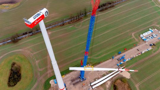 Wie es derzeit mit dem Ausbau der Windkraft On- und Offshore in Deutschland und Europa bestellt ist, verraten in diesem Artikel die deutschen Flaggschiffe der Branche: Nordex und Siemens Gamesa ...(Bild:  Nordex)