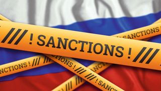 Der ZVEI hat seine Mitglieder zu den aktuellen Sanktionen gegen Russland befragt. Jedes zweite Unternehmen ist demnach unmittelbar betroffen. Obwohl eine weitere Verschärfung der bestehenden Lieferengpässe befürchtet wird, befürtworten dennoch 75% der Mitglieder die geltenden Maßnahmen. (Clipdealer)