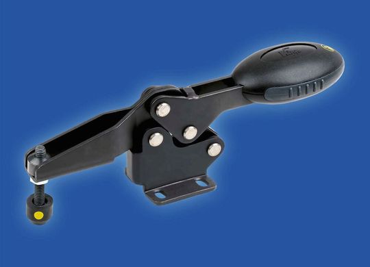 Die ESD-Schnellspanner dienen als Montage- und Haltevorrichtung; damit lassen sich zum Beispiel Platinen festklemmen, um sie weiterzubearbeiten.(Bild:  Heinrich Kipp Werk)