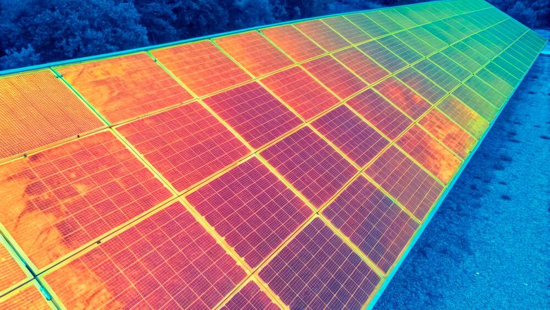 Symbolic Image: Deployment of heat batteries by Rondo and EDP aims to enhance energy efficiency and sustainability for Heineken's production processes.(Source: ©  Kittinan - stock.adobe.com)