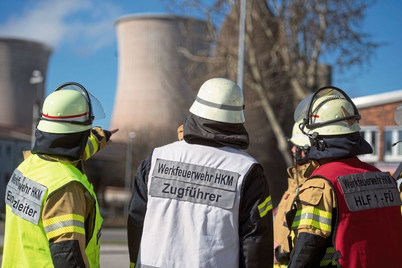 Sicherheit im Einsatz ist in der Stahlindustrie unverzichtbar. (Bild: Hüttenwerke Krupp Mannesmann)
