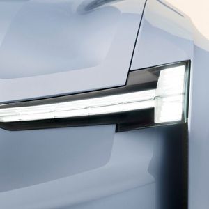 Volvo hat sein „Thors Hammer“-Lichtdesign weiterentwickelt.(Bild:  Volvo)