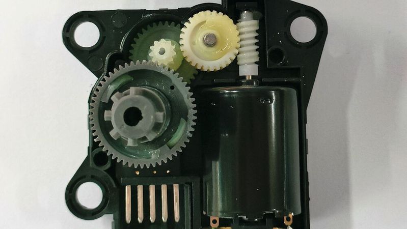 Aktuator Klimaklappenverstellung (HVAC) in E-Fahrzeug (Bild:  Sintertechnik)