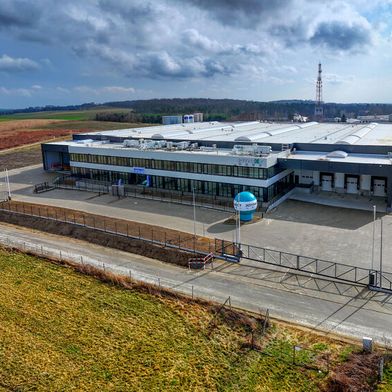 Die neuen Fertigungshallen des polnischen Standorts von Joynext (Bild: JOYNEXT GmbH)