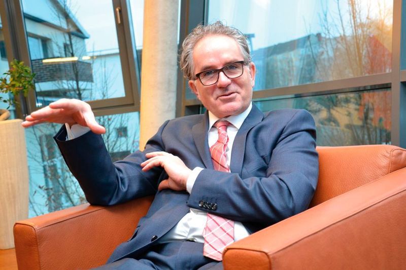 ... Burkhard Weller, Geschäftsführender Gesellschafter der Wellergruppe ... (Michel)