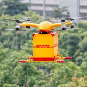 (DHL)