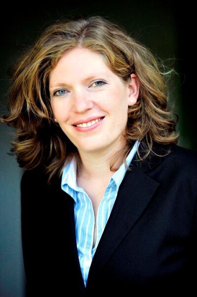 Anja Flossbach, Business Development Managerin bei Velox, weiß, worauf es bei der Materialauswahl für medizinische und pharmazeutische Anwendungen ankommt. (Velox)