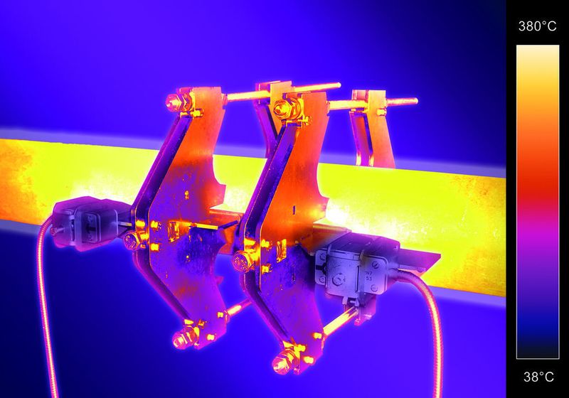 Für die Durchflussmessung bei hohen Temperaturen hat Flexim den WaveInjector entwickelt.  (Bild: Flexim)