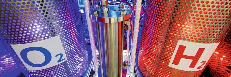 Without electrolysis, central projects of defossilisation fall by the wayside. Without electrolysis, central projects of defossilisation fall by the wayside.
