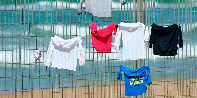 Das Recycling von Textilien ist nicht einfach, besonders dann nicht, wenn es sich um Mischtextilien handelt, etwa um einen Mix aus Baumwolle und Polyester. (Symbolbild)(Bild:  frei lizenziert /  Pixabay)