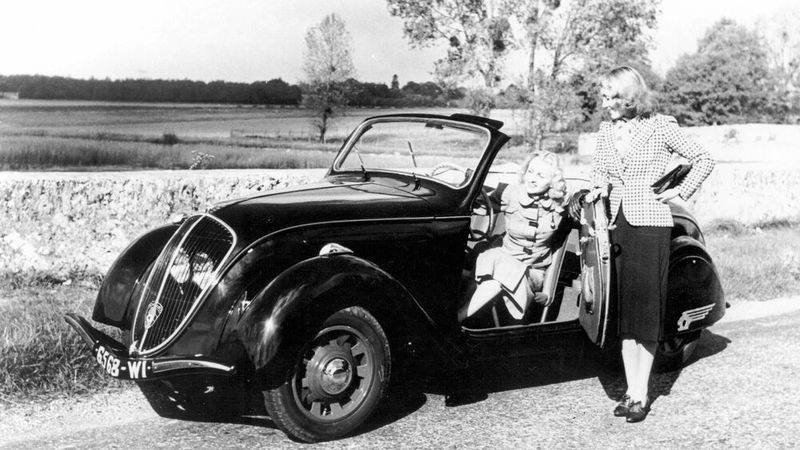 Klein, aber fein: Mit den modernen Modellen 201 und 202 (im Bild) punktete Peugeot erstmals auch in Deutschland. (Bild: Peugeot)