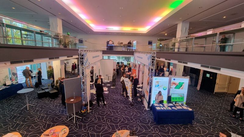 Insgesamt 37 Sessions wurden in zwei Tagen von über 170 Rednern abgehalten.  (©Serina Sonsalla /Vogel IT-Medien)