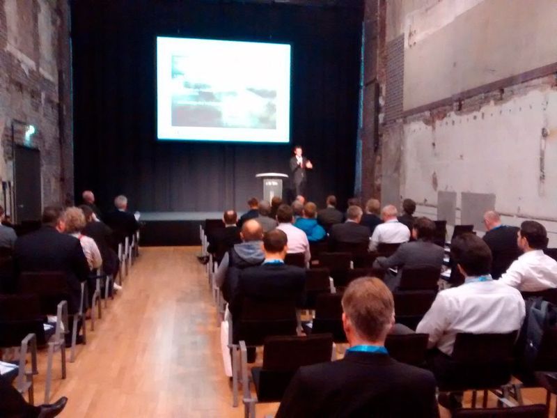 Impressionen der Armaturenmesse Diam: Fachvorträge, Ausstellung und Jahrhunderthalle. (Bild: PROCESS / Ernhofer)