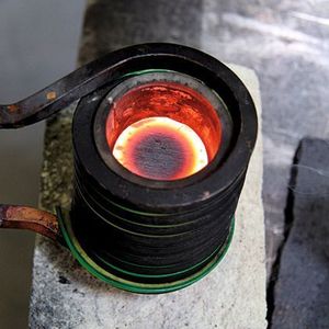 Inhomogene Erwärmung von Stahl-Aluminium-Hybridbauteilen.  Bild: IFUM