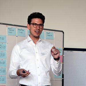 (Achter/»kfz-betrieb«)