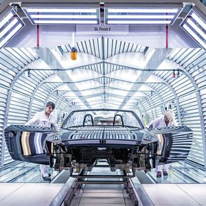 Die Automobilindustrie war ein entscheidender Faktor, dass Deutschland zum wichtigsten Außenhandelspartner Ungarns werden konnte.