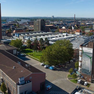 Schaeffler plant für das Jahr 2026 zurückhaltend. Im Bild: Der Standort in Schweinfurt. (Bild: Schaeffler)