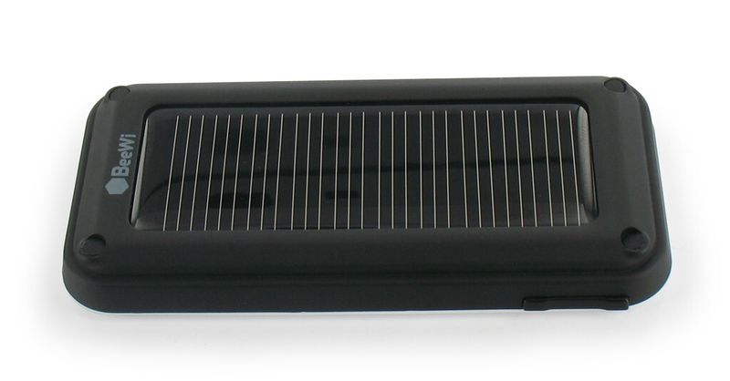 Das BBS020 kann auch über Solarzellen geladen und betrieben werden. (Bild: Beewi)