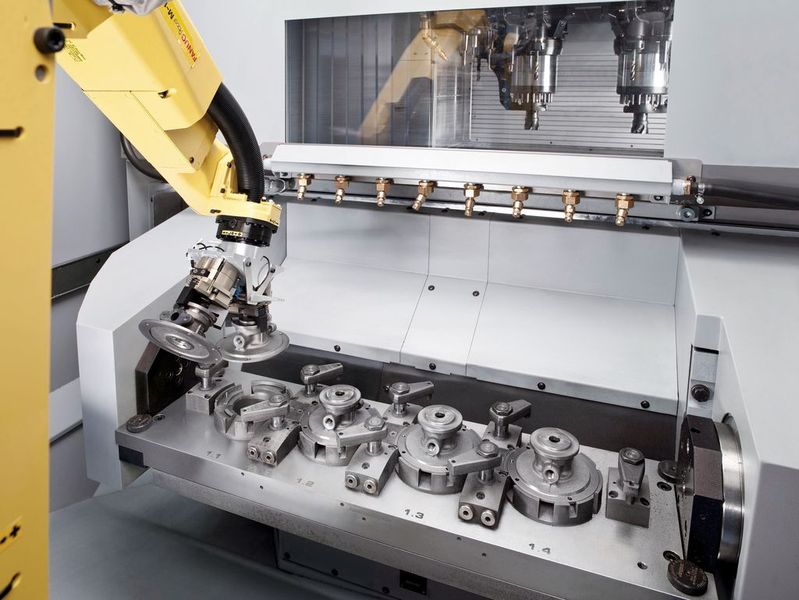 Die Energieeinsparung einer doppelspindligen Werkzeugmaschine im Vergleich zu einer einspindligen Maschine liegt, bezogen auf ein produziertes Werkstück, bei etwa 40%.  (Bild: Chiron)