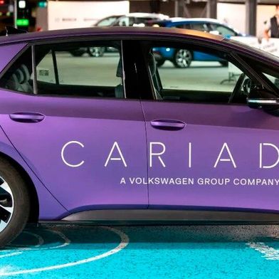Cariad entwickelt Software für die Marken Volkswagen, Audi und Porsche. Vor einiger Zeit hat man die vor allem in Berlin verstreuten Standorte in Bahnhofsnähe gebündelt, um etwa effizienter arbeiten zu können, denn es gibt auch Probleme ... (Bild: Cariad)