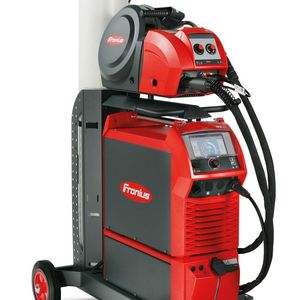 Die TPS/i erlaubt es Rosenbauer, besonders wirtschaftlich zu fertigen. Die neue MIG/MAG-Schweißplattform von Fronius trägt so dazu bei, dass der Spezialist für Feuerwehrtechnik die Produktion mit hoher Fertigungstiefe auch langfristig in Österreich aufrechterhalten kann.