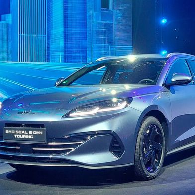 Den Plug-in-Hybrid Seal 6 DM-i Touring gibt es im Rahmen der „Black Friday Weeks“ ab 30.990 Euro. (Bild: Wehner - VCG)