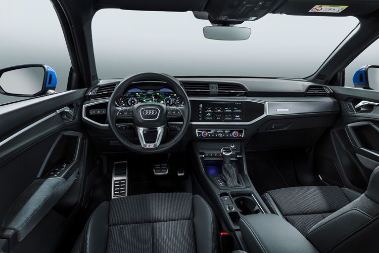 Der neue Audi Q3 bietet einen stark digitalisierten Arbeitsplatz. (Audi)