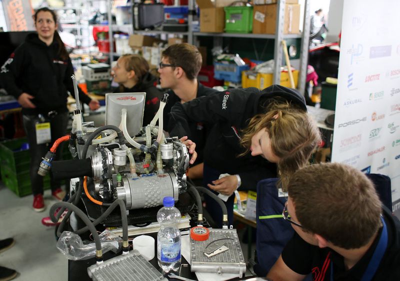Foto-Impressionen von der Formula Student Germany 2015 (