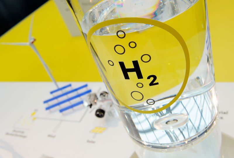 Von umweltfreundlicher Energieerzeugung über Energieeffizienz bis hin zum Energiemanagement – die Leitmesse Energy der Hannover Messe 2017 zeigt viele Möglichkeiten. (Hannover Messe)