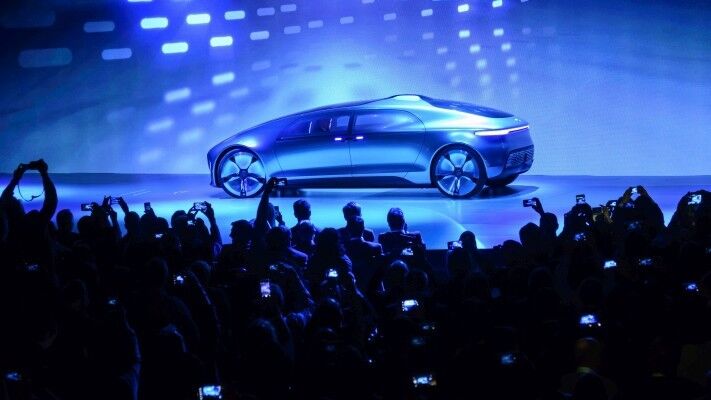 Der Mercedes-Benz F 015 Luxury in Motion: Vorbote einer Mobilitätsrevolution (Bild: Mercedes-Benz)