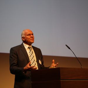 Hans Hess, Präsident der Swissmem leitete das Symposium mit einem Grusswort ein.