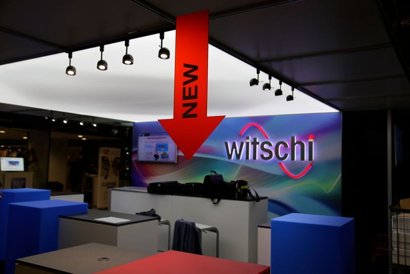 Là, juste sous la flèche, le visiteur du salon EPHJ-EPMT-SMT pourra découvrir une nouveauté sur le stand Witschi. (JR Gonthier)