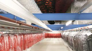 Das Lagerführungssystem LFS von Ehrhardt + Partner soll die Textillogistik bei Ulla Popken optimieren. Bild: Ulla Popken (Archiv: Vogel Business Media)