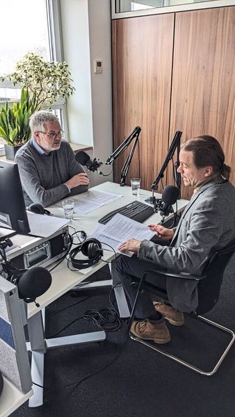 „Die Industrie braucht tragfähige Geschäftsmodelle – dann wird sich die Bioökonomie auch durchsetzen.” - Prof. Thomas Bayer, Transbib (links im Bild) (Bild: PROCESS/Ernhofer)