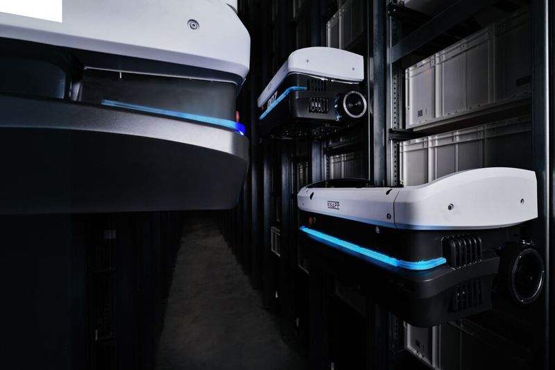 Gewinner Kategorie Automatisierung: KNAPP AG mit der Innovation Lagerrobotik-System AeroBot (Bild: KNAPP AG)