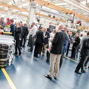 Über 1200 Besucher kamen zur Hausmesse von Ferromatik Milacron im Werksgelände am Kaiserstuhl.