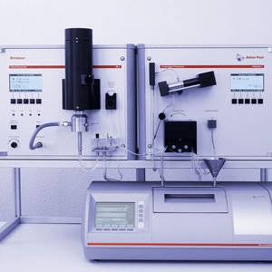 Abb. 2: Computergestütztes Laborsystem Betalyser von Anton Paar