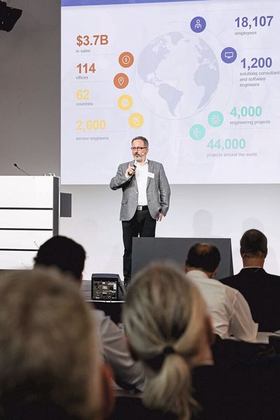 Der Schlüssel zu Process-, Energie- und Ressourceneffizienz ist aus Sicht von Pascal Gaillot, Director Chemical Industry Europe bei Yokogawa Deutschland, der Digitale Zwilling (Bild: Stefan Bausewein)