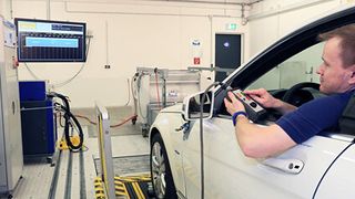 Bessere Vergleichbarkeit, mehr Praxisnähe, ein Standard für alle: Das sind die Ziele des Worldwide harmonized Light Vehicle Test Procedures – kurz WLTP. Er löst ab dem Jahr 2017 den bisherigen Zyklus NEFZ ab. (Foto: Tüv Süd)