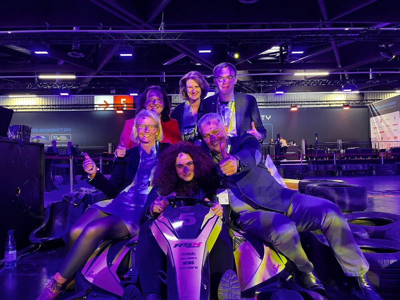 Die IT-BUSINESS und das Hornetsecurity Team kennen nur Vollgas. (Bild: Vogel IT-Medien GmbH)