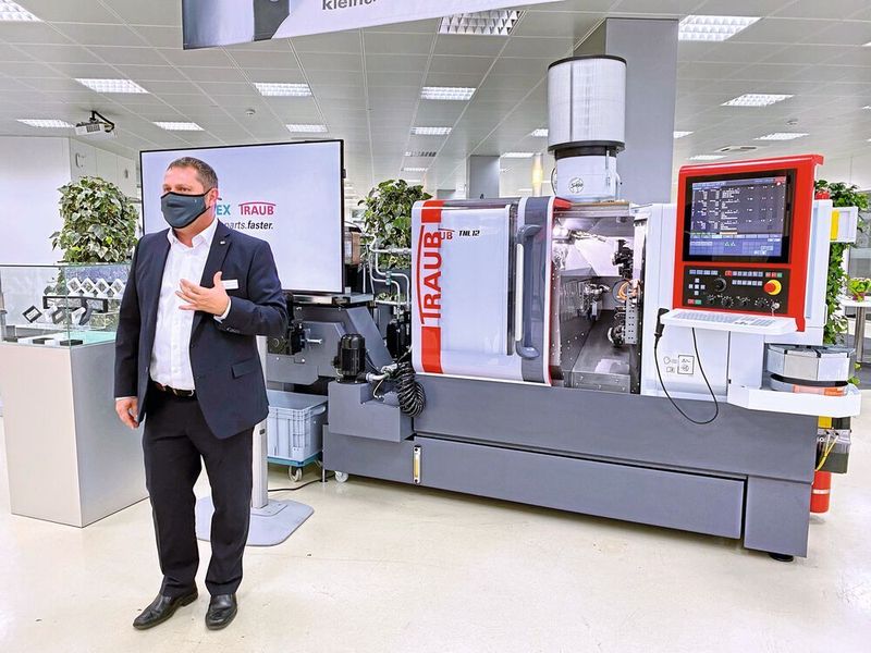 Vorgestellt wurde auch die zweite Generation der Traub TNL12, ein Langdrehautomat, der sich jetzt in kurzer Zeit auf einen Kurzdreher umrüsten lässt. (Anne Richter)
