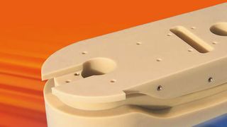 Gleiches Material, neue DIN-Bezeichnung: Der Hightech-Kunststoff Lauramid?, aus dem diese Spindelkurve gefertigt ist, gehört nun zur Gruppe der PA 12 C (Bild Handtmann Elteka)