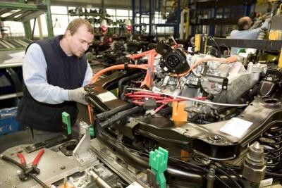 ... in seinem Werk im lothringischen Hambach ... (Bild: Daimler)