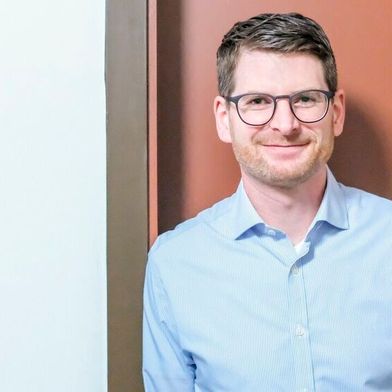 Lennart Schaer, Programmleitung Komm2IT, freut sich, dass mit allen Beteiligten ein klares Zielbild entwickelt werden konnte. (Bild: GovConnect)