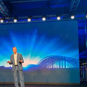 Der Urenkel von Henry Ford unterstrich, dass Europa strategisch eine hohe Bedeutung für Ford hat.(Bild:  Mauritz – VCG)