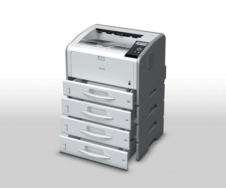Bei Bedarf kann die Papiereinzugskapazität des Ricoh SP 6430DN auf bis zu 2.100 Blatt erweitert werden. (Bild: Ricoh)