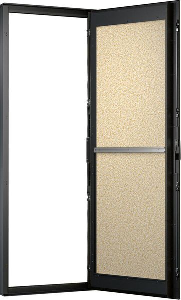 Bei dem wassergekühlten High-Density-Schrank ist der Wärmetauscher direkt in der hinteren Schranktür eingebaut und wird von Kühlwasser durchflossen.  (Bild: Schäfer IT Systems)