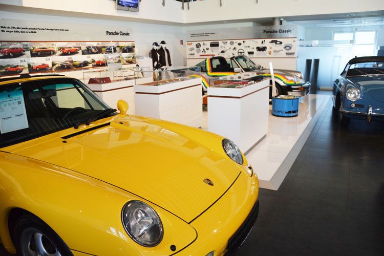 Das Porsche-Zentrum Bensheim machte in diesem Jahr mit einem eigenen Messeauftritt auf der Essener Oldtimer-Messe „Techno Classica“ und den traditionsreichen „Schloss Bensberg Classics“ von sich reden. (Foto: Achter)