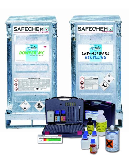 Für die Belieferung und Rücknahme des Lösemittels Perchlorethylen ist das Safetainer-System im Einsatz. (Bild: Safechem)